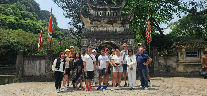 Full-day Ninh Binh: Hoa Lu, Tam Coc & Mua Cave - Key Points