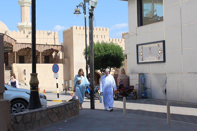 Full Day Nizwa & Jebel Akhdar Shared Tour - Accessibility and Participation