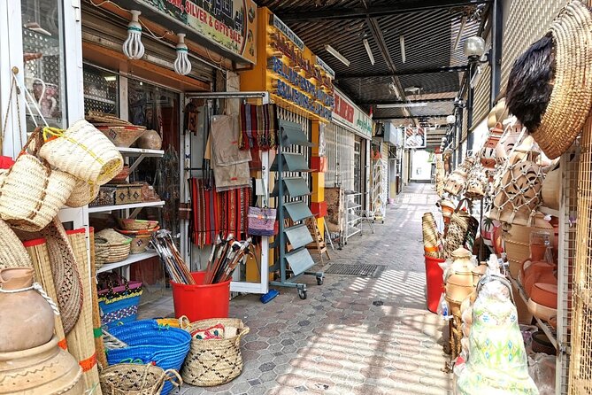 Full Day Nizwa & Jebel Akhdar Shared Tour - Frequently Asked Questions