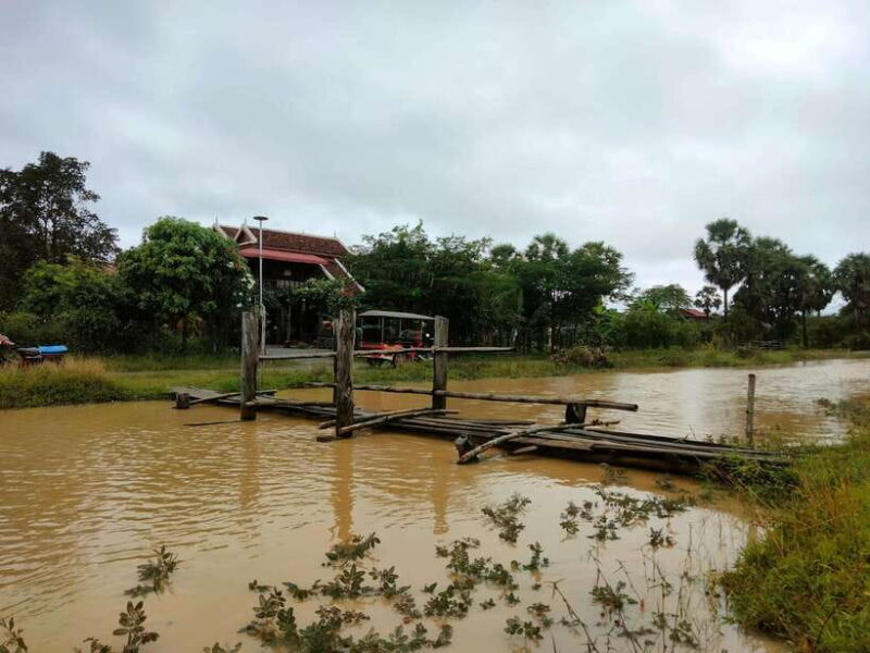 Full-day: Original bamboo train, Wat Banan, Phnom Sampov - The Sum Up