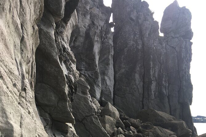 Full day Outdoor Rock Climbing Auckland at Ti Point - Group Size and Booking