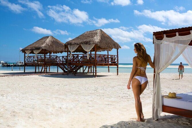 Full day pass in the best Beach Club in the Riviera Maya. Transport included - An Honest Look at the Full Day Pass at Riviera Maya’s Top Beach Club