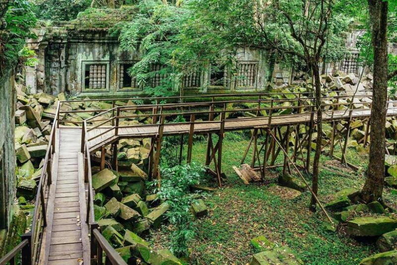 Full-Day Preah Vihear, Koh Ker and Beng Mealea Private Tour - Key Points