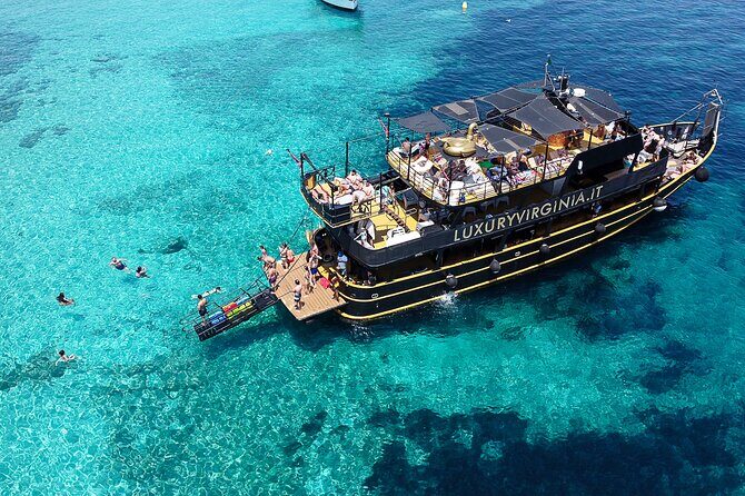 Full day private archipelago tour in La Maddalena - Key Points