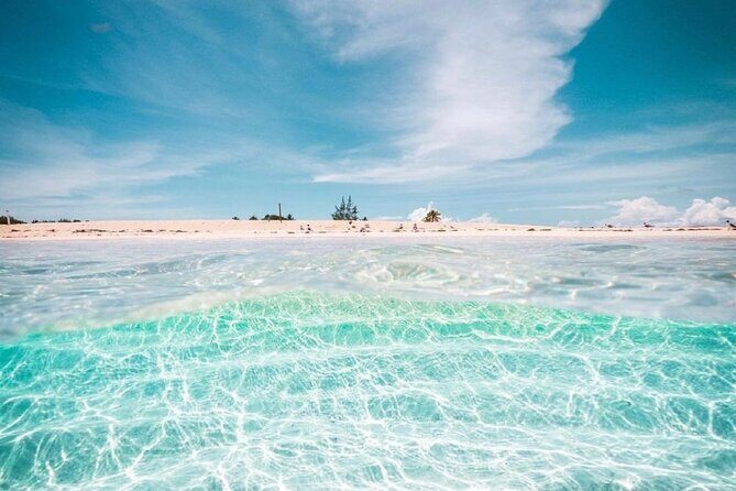 Full Day Private Boat Tour At Fajardo Local Keys - An In-Depth Look at the Puerto Rico Private Boat Experience