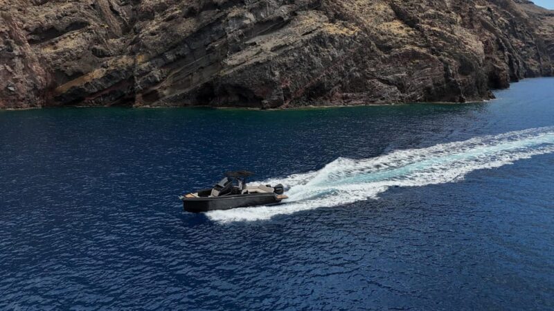 Full Day Private Captain Cruise - A Deep Dive into the Santorini Private Yacht Experience