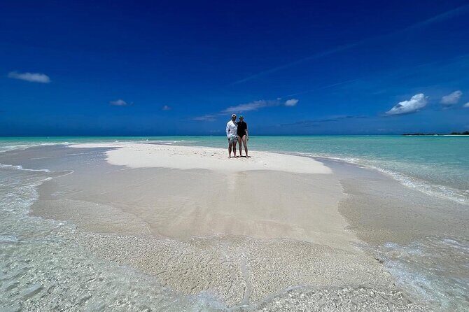 Full-Day Private Cruise in Turks and Caicos with Lunch - The Sum Up