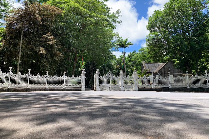 Full Day Private Custom Tour With Drive-Guide in Mauritius - Guest Reviews