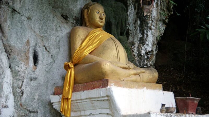 Full-Day Private Guided Pak Ou Caves & Ethnic Village Tour - Itinerary Highlights