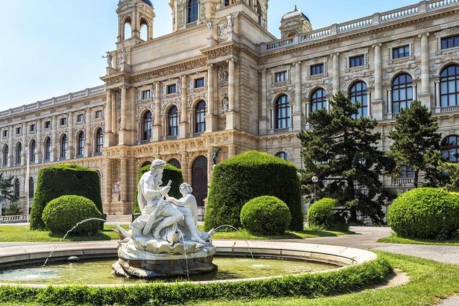 Full Day PRIVATE GUIDED VIENNA Tour From Budapest With Lunch and Drinks - Reviews and Feedback