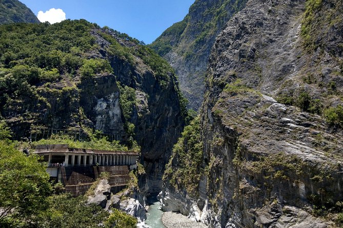 Full-Day Private Taroko National Park Tour From Hualien City - Included in the Tour