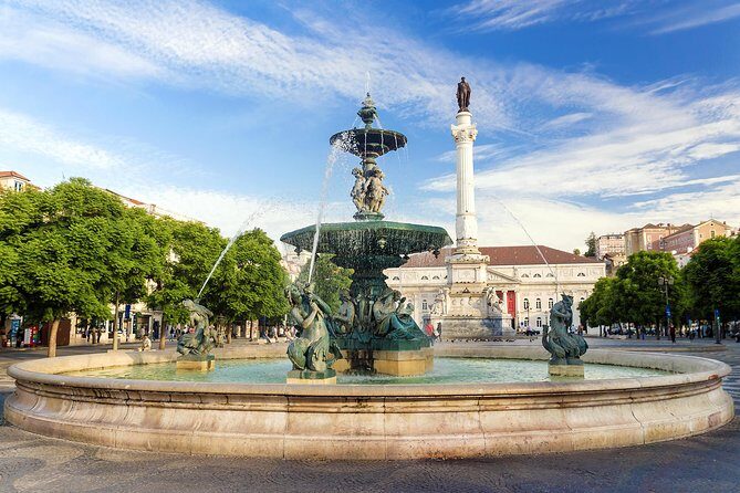 Full-Day Private Tour of Lisbon and Sintra - Key Points