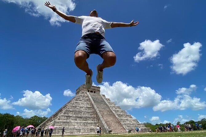 Full Day Private Tour to Chichen Itza Early Access with 2 Cenotes - Key Points