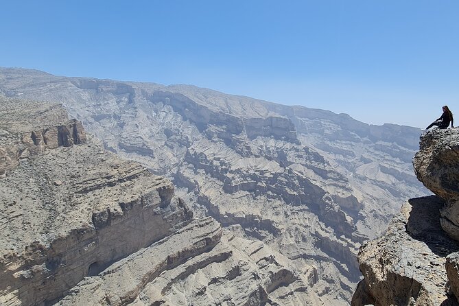 Full Day Private Tour to Nizwa and Jebel Shams From Muscat - Transportation and Logistics