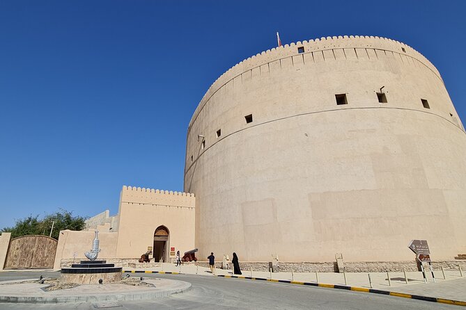 Full Day Private Tour to Nizwa and Jebel Shams From Muscat - Reasons to Book