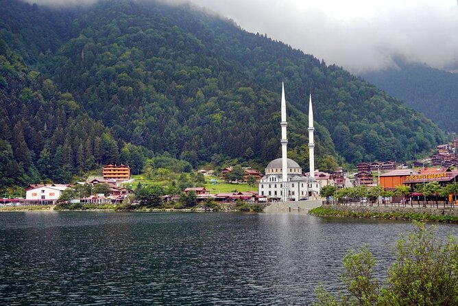 Full-Day Private Tour to Uzungöl From Trabzon - Arriving in Uzungöl and Picnicking