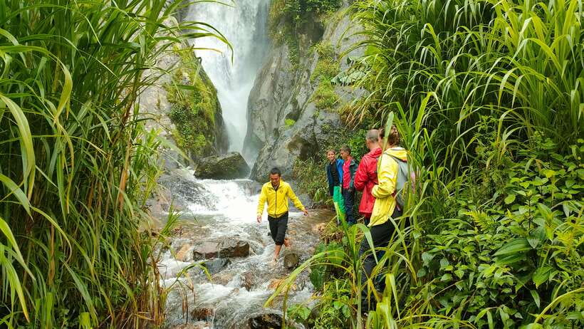 Full Day Private Trekking Mu Cang Chai - Accessibility Considerations