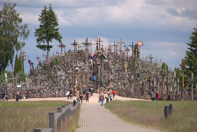 Full-Day Private Trip, Hill of Crosses, Rundale and Bauska Castle - Rundale Palace: Baroque Opulence in the Latvian Countryside