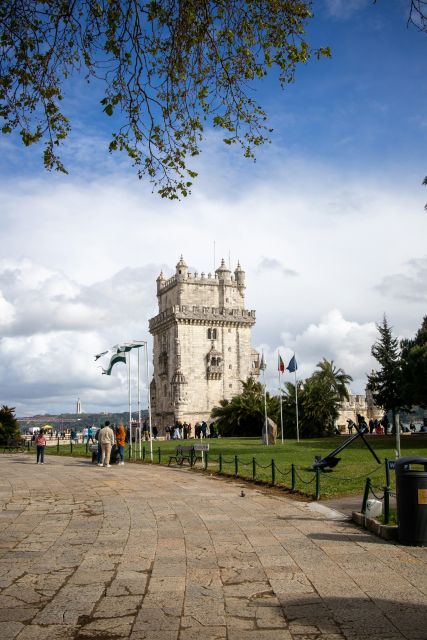 Full-Day Private Tuk Tuk City Tour in Lisbon - Key Points