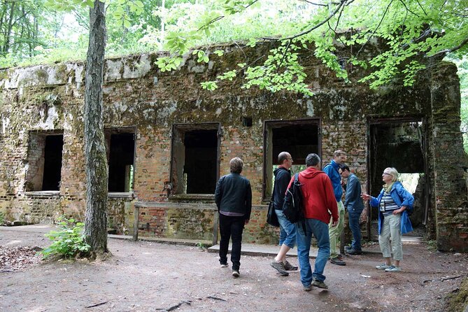Full-Day Private Wolfs Lair Tour From Warsaw: Hitlers HQ - Logistics and Accessibility