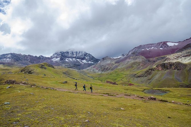 Full-Day Rainbow Mountain & Red Valley Small-Group Trek From Cusco - Itinerary Details