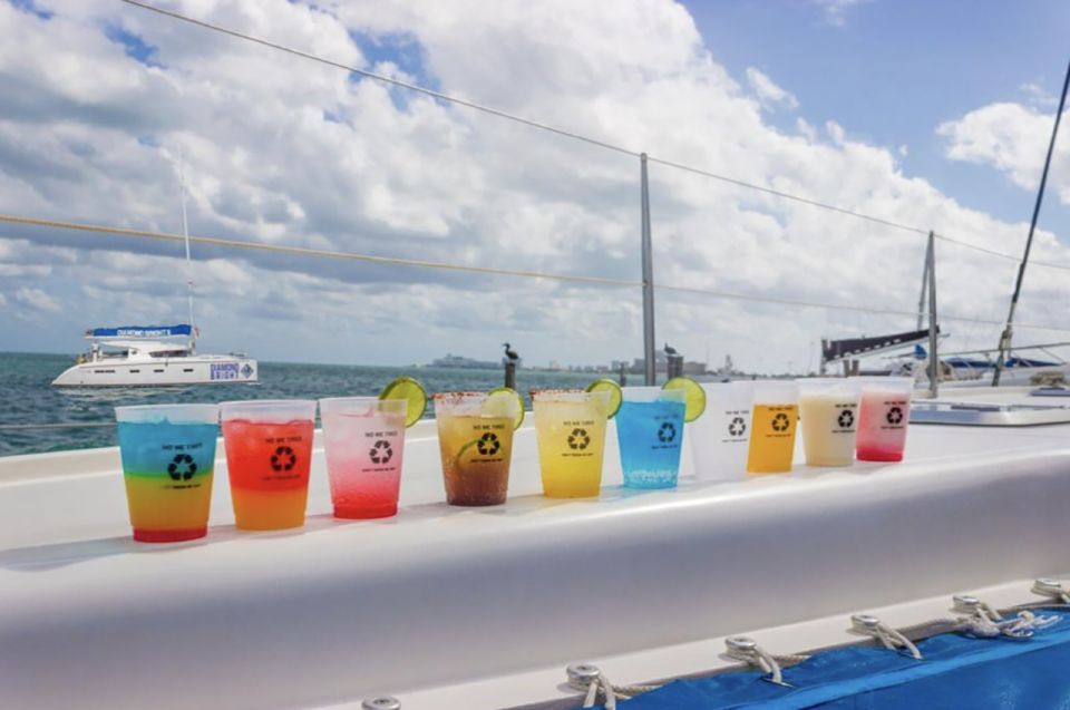 Full-Day Sail in Luxurious Catamaran to Isla Mujeres - Included in the Experience
