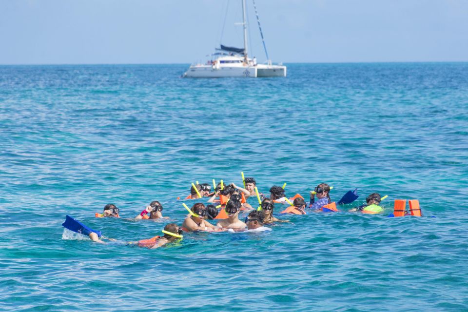Full-Day Sail in Luxurious Catamaran to Isla Mujeres - Relaxation on Playa Norte