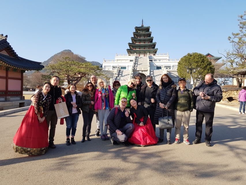 Full Day- Seoul City & Gourmet Tour(Inc. Lunch & Dinner) - Jogyesa Temple and Cheonggyecheon Waterway