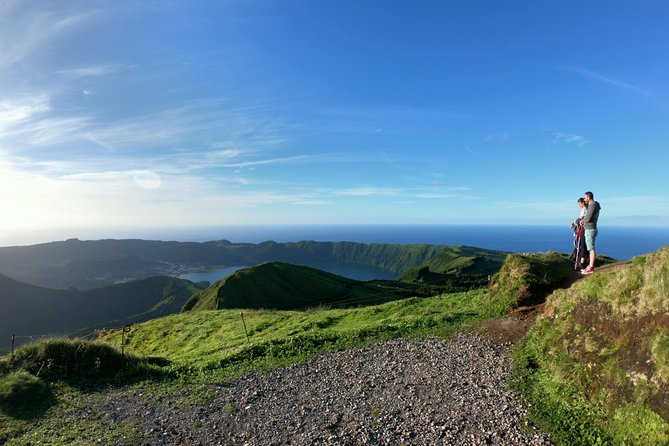 Full Day Sete Cidades and Lagoa Do Fogo PRIVATE 4WD Tour With Lunch - Local Cuisine and Lunch Options