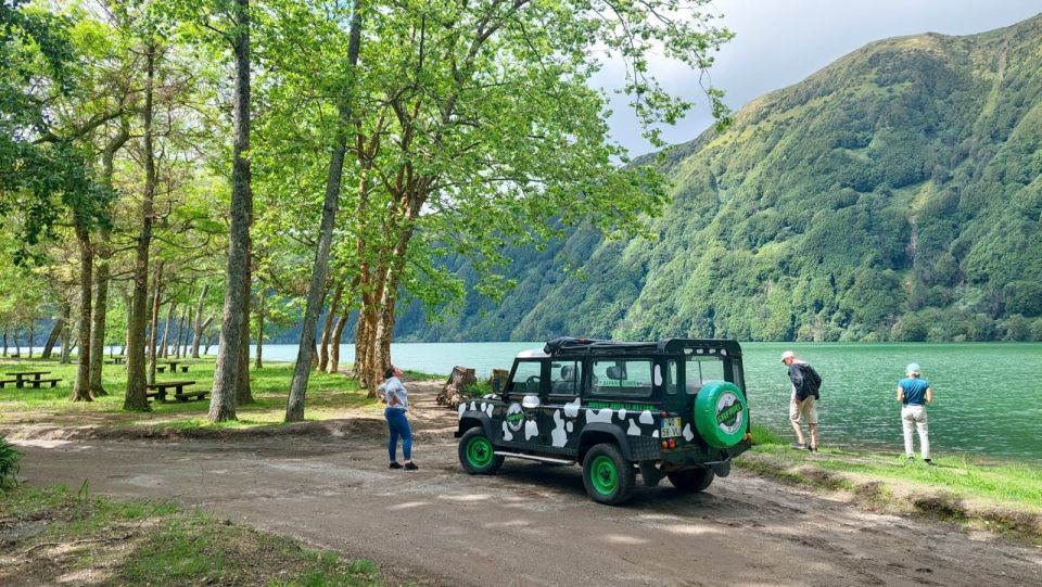 Full Day Sete Cidades + Lagoa Do Fogo - Stunning Twin Lakes