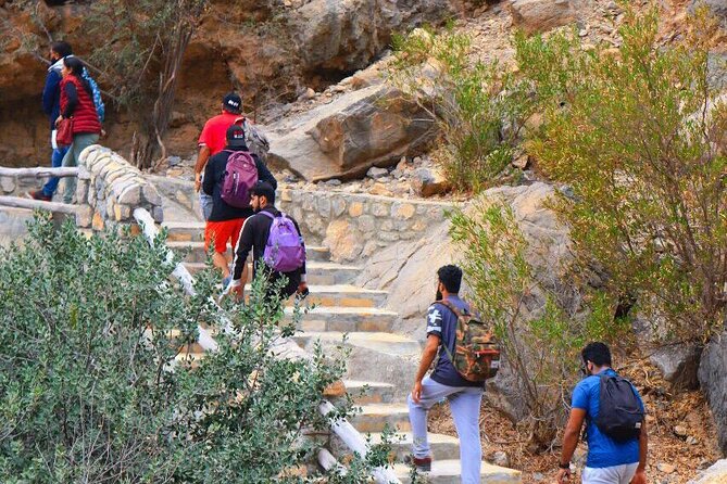 Full Day Tour From Wakan to Jebel Akhdar Trekking - Pickup and Meeting Point