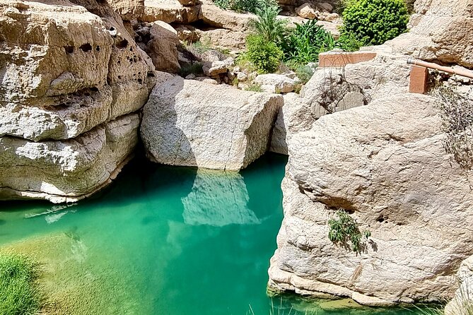 Full Day Tour in Wadi Shab - Cultural Experiences