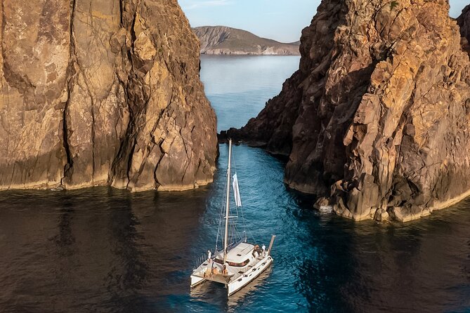 Full-Day Tour of Milos and Poliegos Small Group Catam With Lunch - Beaches and Bays Exploration