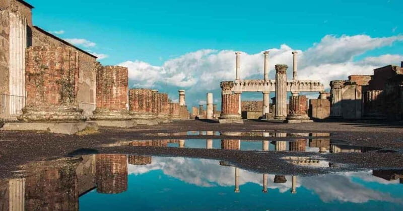 Full-day tour of Pompeii with guided visit to the archaeological excavations - What’s included and what to consider