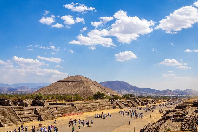 Full-Day Tour of Teotihuacan and Basilica of Guadalupe in Mexico - Explore Mexico’s Cultural and Historical Heart