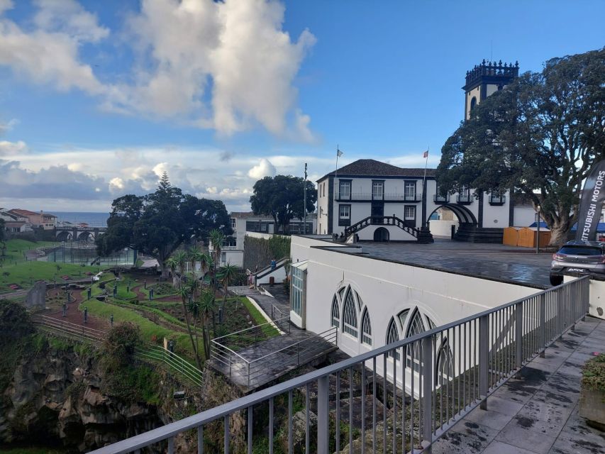 Full Day Tour Sete Cidades and Lagoa Do Fogo €75 - Inclusions