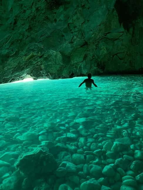 Full Day Tour to Grama Bay and Entire Marine Park - Key Points