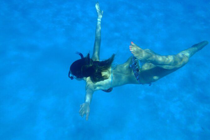 Full Day Tour to Kleftiko, Firlingos and Poliegos Catamaran - An In-Depth Look at the Milos Catamaran Tour