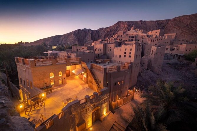 Full Day Tour to Nizwa Souq, Castle & Fort, Barakat Al Mouz - Omani Cuisine and Hospitality