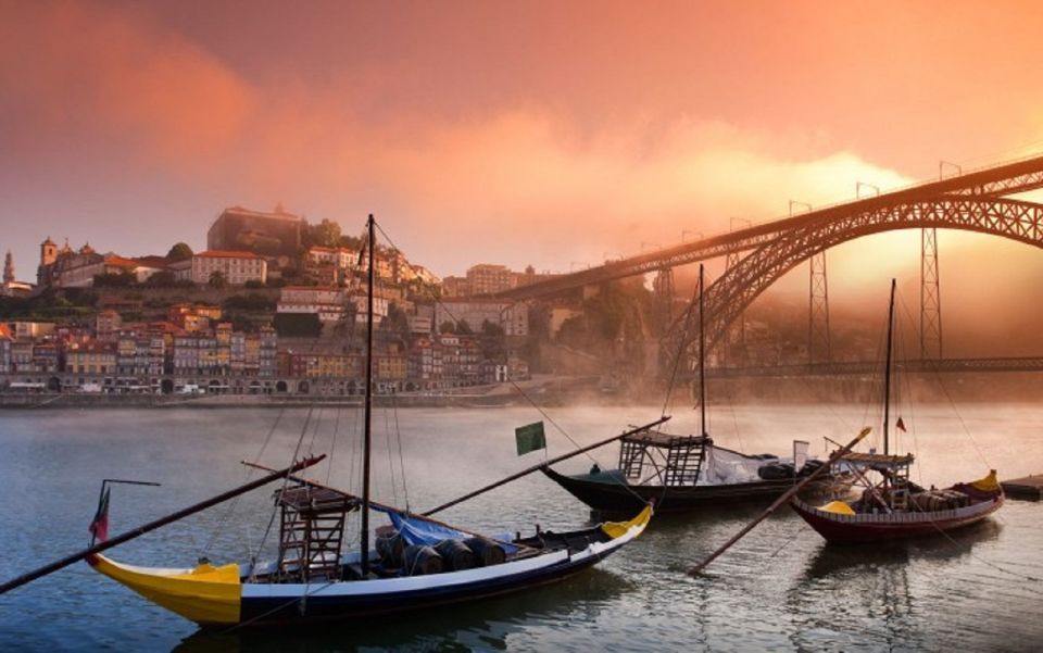 Full-Day Tour to Porto From Santiago De Compostela - Exploring the Cathedral of Porto
