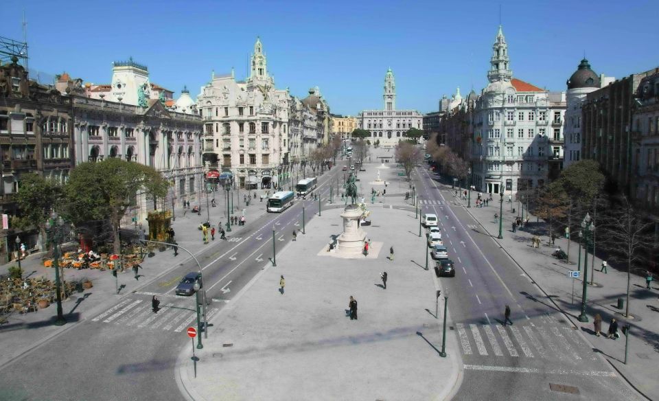 Full-Day Tour to Porto From Santiago De Compostela - Visiting the Douro Riverside