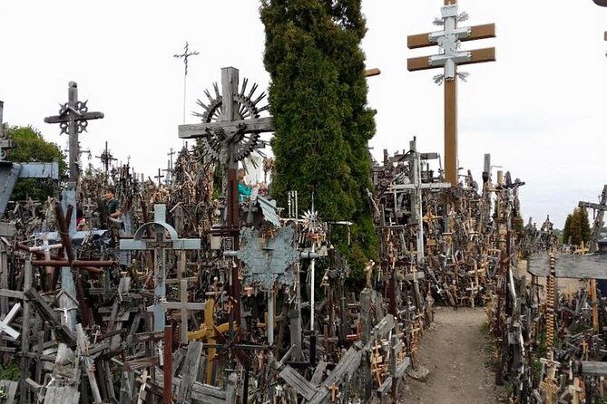 Full-Day Tour to the Hill of Crosses and Rundale Palace in Latvia from Vilnius - The Sum Up