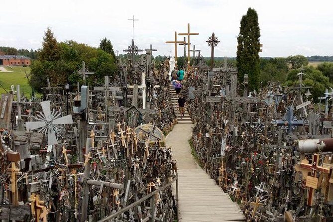 Full-Day Tour to the Hill of Crosses and Rundale Palace in Latvia from Vilnius - FAQ