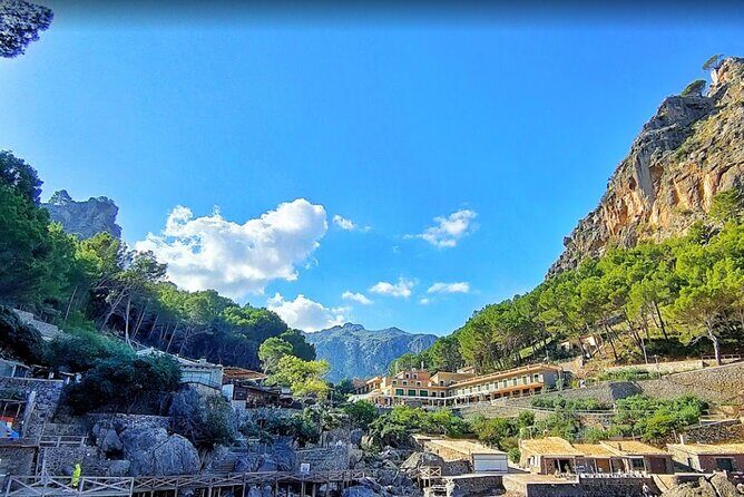 Full Day Tour to the Island of Mallorca - An In-Depth Look at the Mallorca Full Day Tour