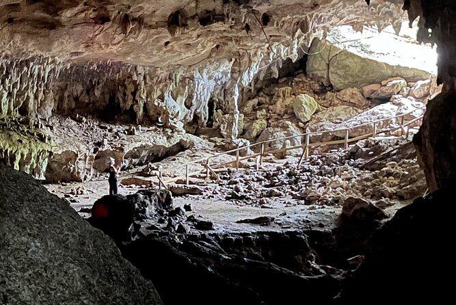 Full Day Tour Window Cave and Hiking on the Beach - Discovering Puerto Rico’s Natural and Cultural Gems  