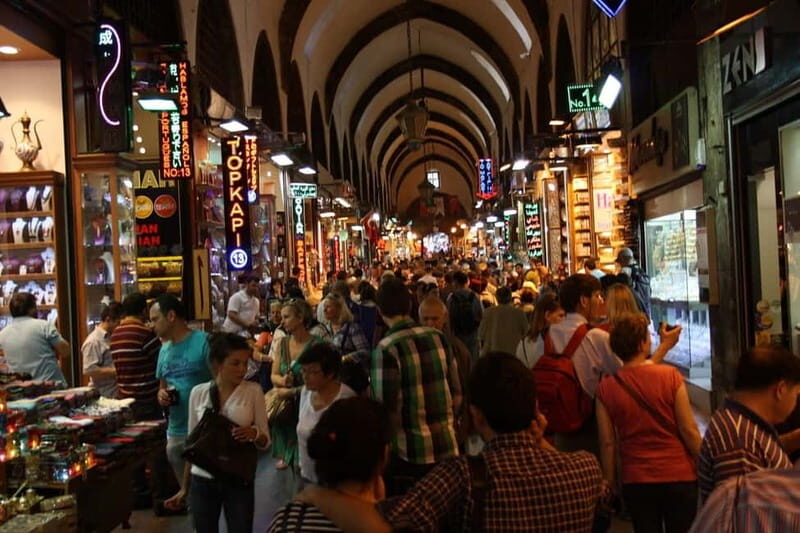 Full-Day Tour with 2 Continents in 1 Day - What It’s Like to Experience the Tour