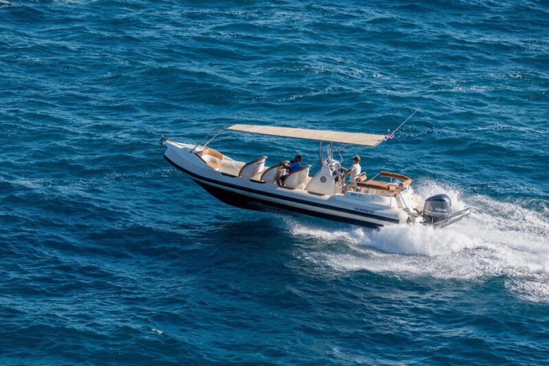Full-Day Trip Hvar & Pakleni Islands Luxury Speedboat - Breakfast in Hvar
