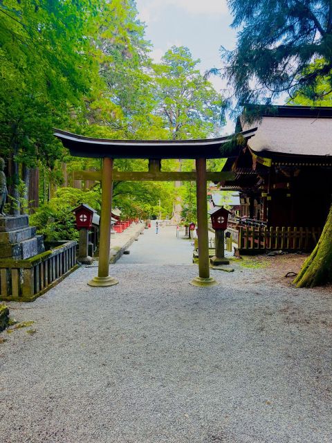 Full Guided One Day Trip for Mount Fuji Japan - Kitaguchi Hongu Fuji Shrine Reverence