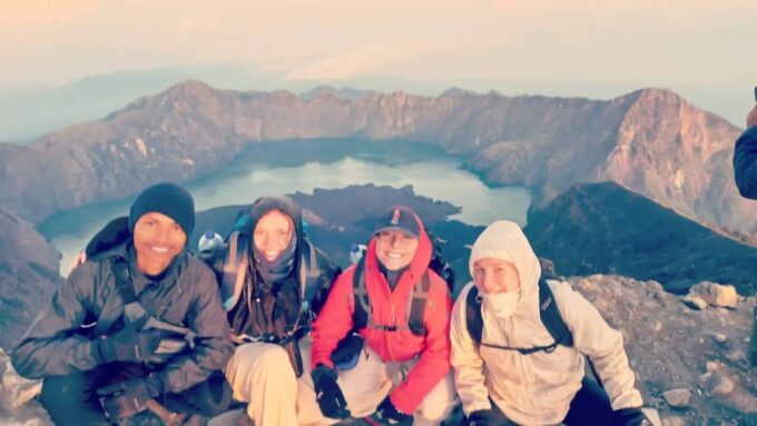 Full Mount Rinjani Tour 4D/3N Sembalun Lake And Senaru - Scenic Viewpoints