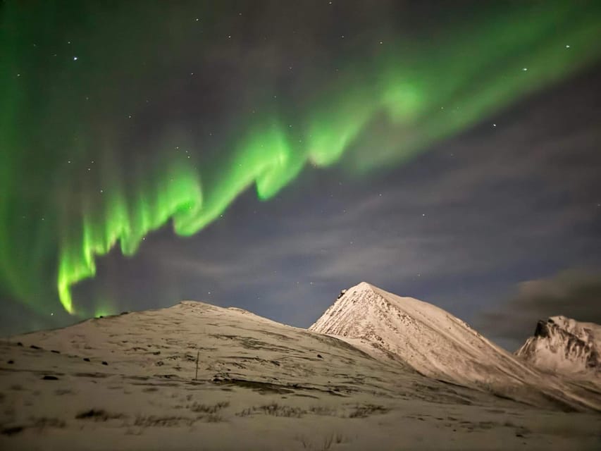 Full Night Magic of the Arctic Lights in Tromso - The Cost and Value